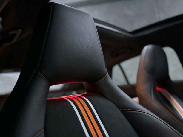mercedes-benz-cla-bensin-2015-big-4
