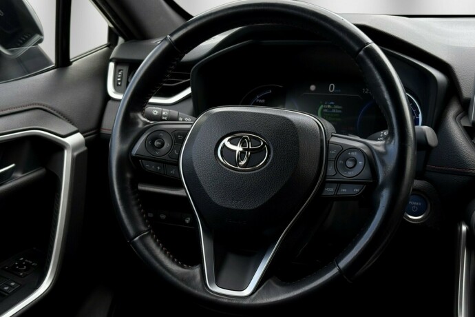 toyota-rav4-elektrisitetbensin-2020-big-15