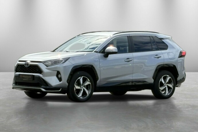 toyota-rav4-elektrisitetbensin-2020-big-1