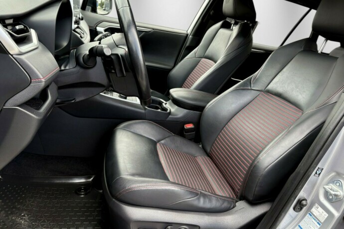 toyota-rav4-elektrisitetbensin-2020-big-33