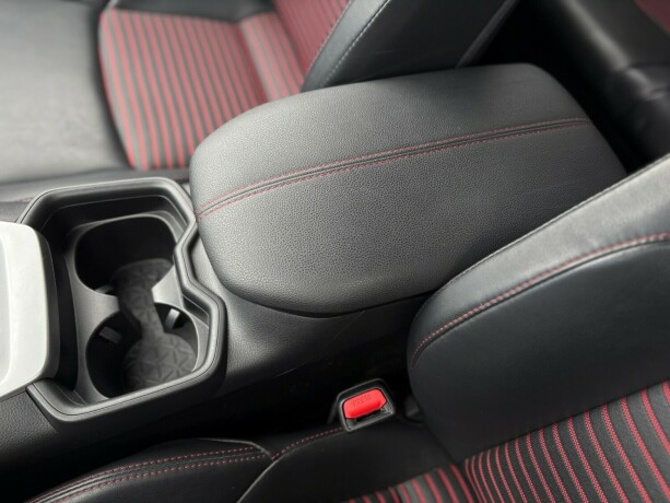 toyota-rav4-plug-in-hybrid-plug-in-petrol-2020-big-22