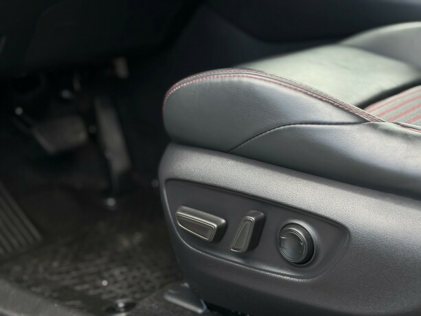 toyota-rav4-plug-in-hybrid-plug-in-petrol-2020-big-25