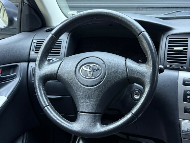 toyota-corolla-bensin-2003-big-12