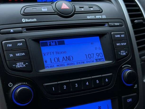 hyundai-ix20-bensin-2013-big-18