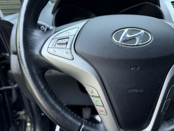 hyundai-ix20-bensin-2013-big-14