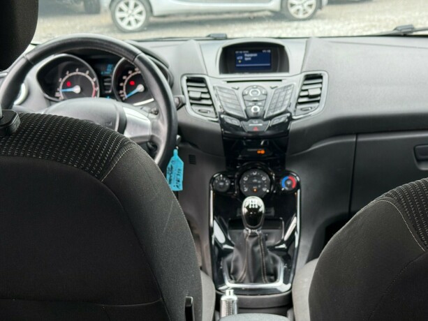 ford-fiesta-bensin-2016-big-24