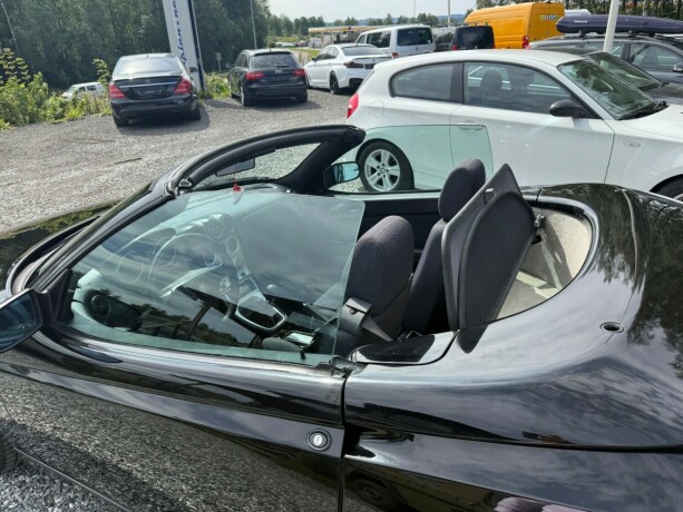 alfa-romeo-spider-bensin-1999-big-38