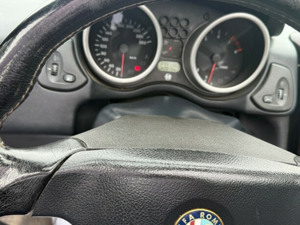 alfa-romeo-spider-bensin-1999-big-13