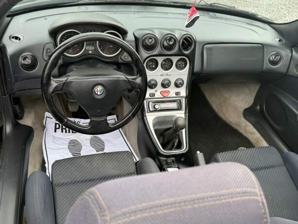 alfa-romeo-spider-bensin-1999-big-10