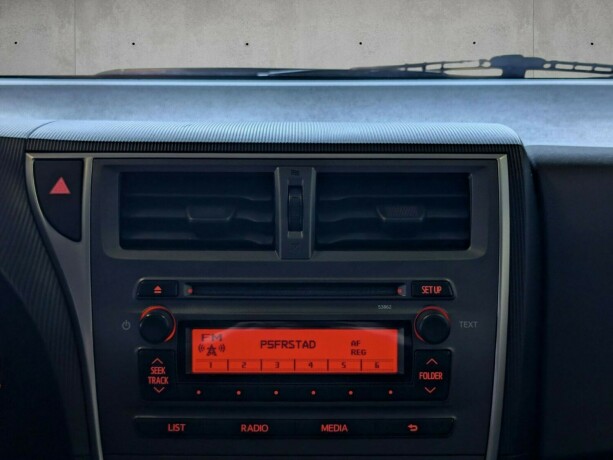 subaru-trezia-bensin-2012-big-17