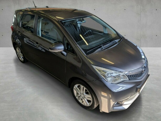 subaru-trezia-bensin-2012-big-5