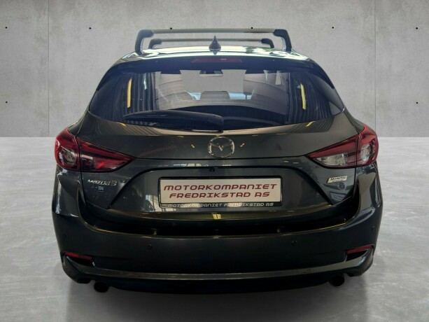 mazda-3-bensin-2017-big-10