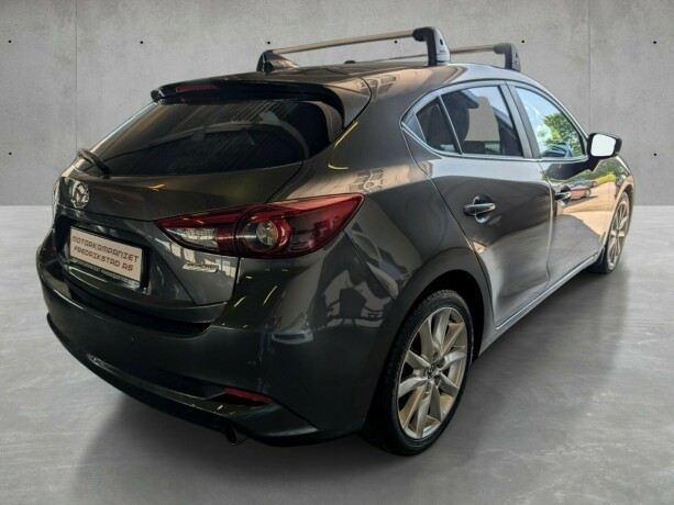 mazda-3-bensin-2017-big-3