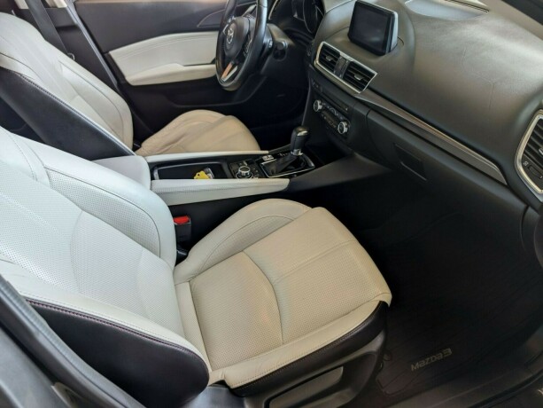 mazda-3-bensin-2017-big-22