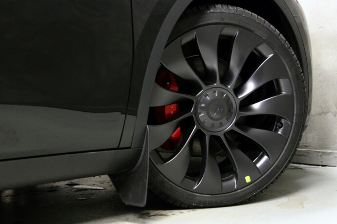 tesla-model-y-elektrisitet-2023-big-18
