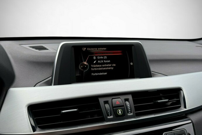 bmw-x1-diesel-2017-big-37