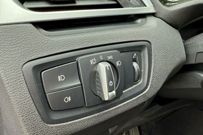 bmw-x1-diesel-2017-big-19