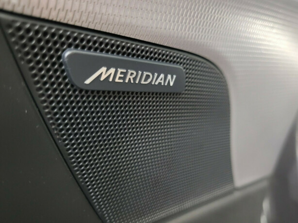 jaguar-xe-diesel-2016-big-28