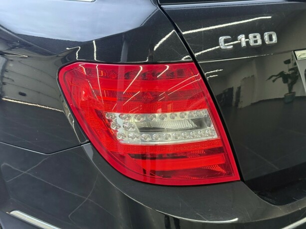 mercedes-benz-c-klasse-bensin-2011-big-8