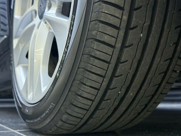 mercedes-benz-c-klasse-bensin-2011-big-10