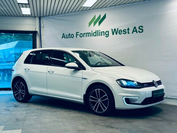 volkswagen-golf-elektrisitetbensin-2016-big-9