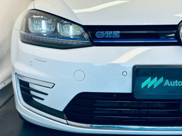 volkswagen-golf-elektrisitetbensin-2016-big-31
