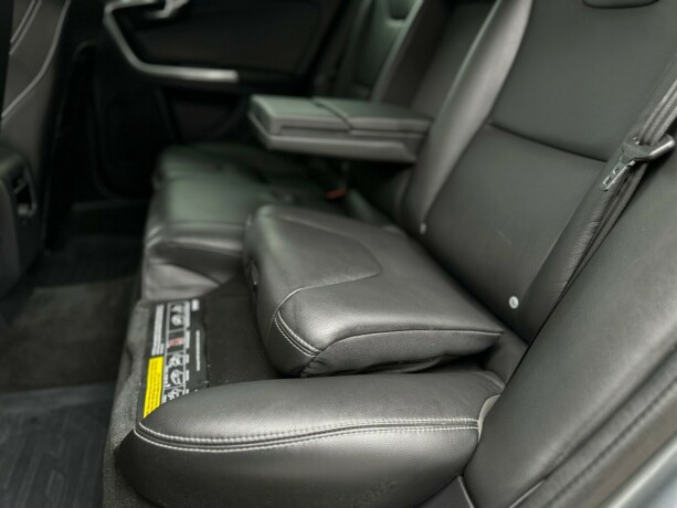 volvo-v60-elektrisitetdiesel-2016-big-15