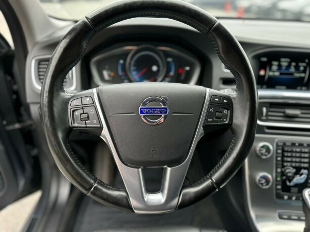 volvo-v60-elektrisitetdiesel-2016-big-21