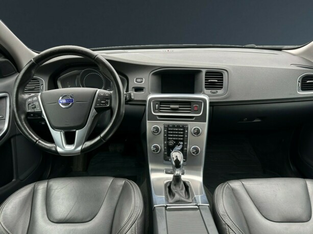 volvo-v60-elektrisitetdiesel-2016-big-11