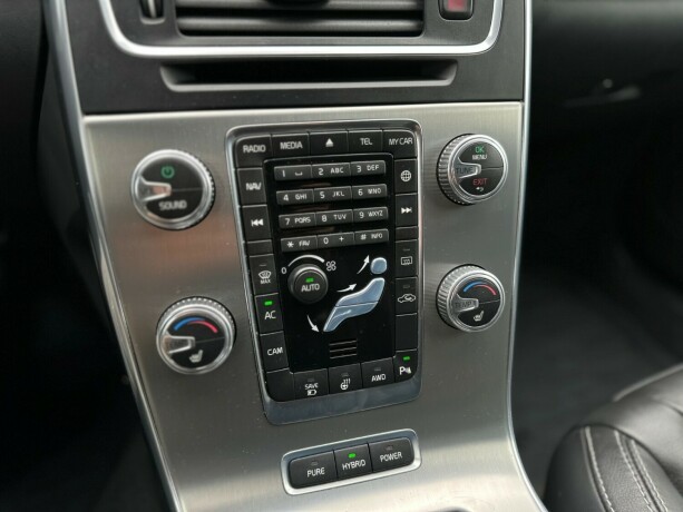 volvo-v60-elektrisitetdiesel-2016-big-20