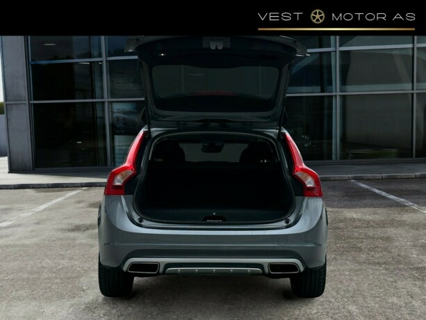 volvo-v60-elektrisitetdiesel-2016-big-6