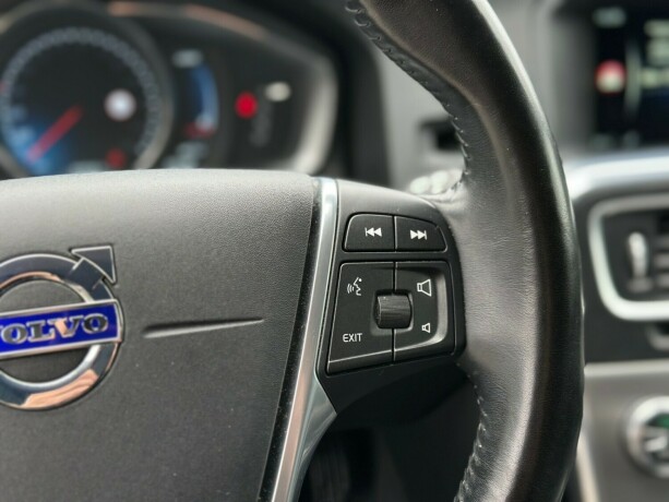 volvo-v60-elektrisitetdiesel-2016-big-23