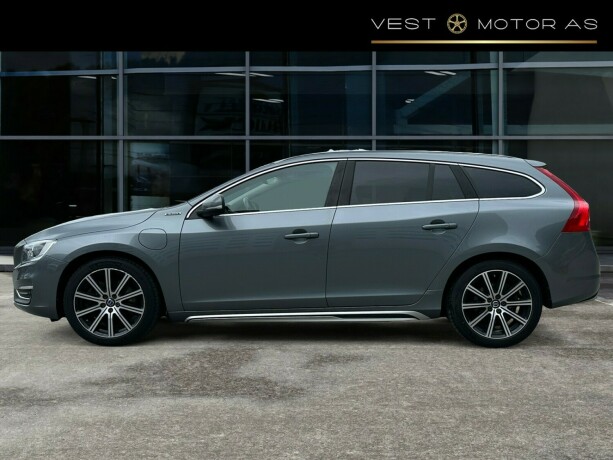 volvo-v60-elektrisitetdiesel-2016-big-3