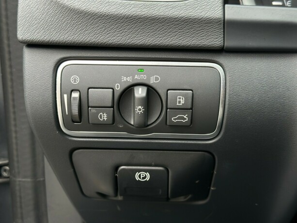 volvo-v60-elektrisitetdiesel-2016-big-24