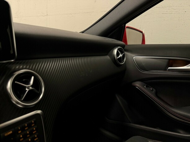 mercedes-benz-a-klasse-diesel-2013-big-21