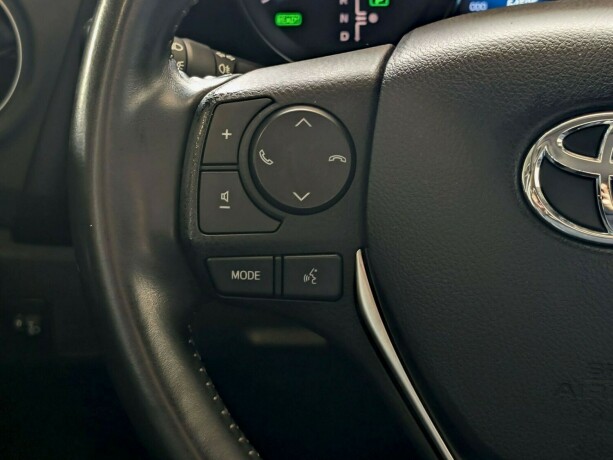 toyota-auris-elektrisitetbensin-2016-big-24