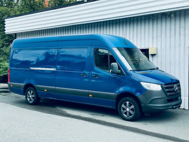 mercedes-benz-sprinter-diesel-2019-big-26
