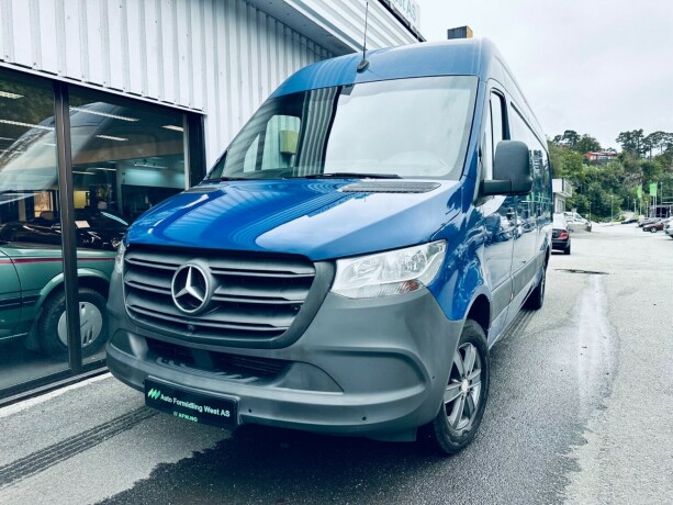 mercedes-benz-sprinter-diesel-2019-big-2