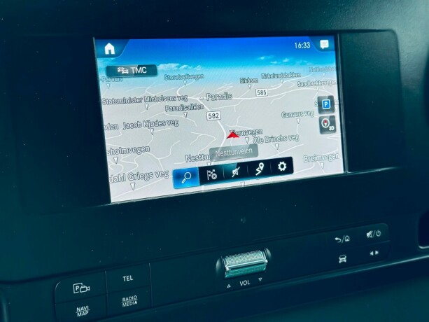 mercedes-benz-sprinter-diesel-2019-big-12