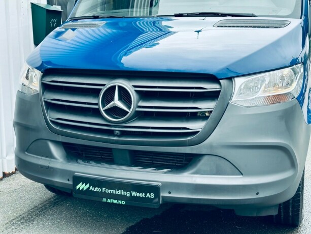 mercedes-benz-sprinter-diesel-2019-big-6
