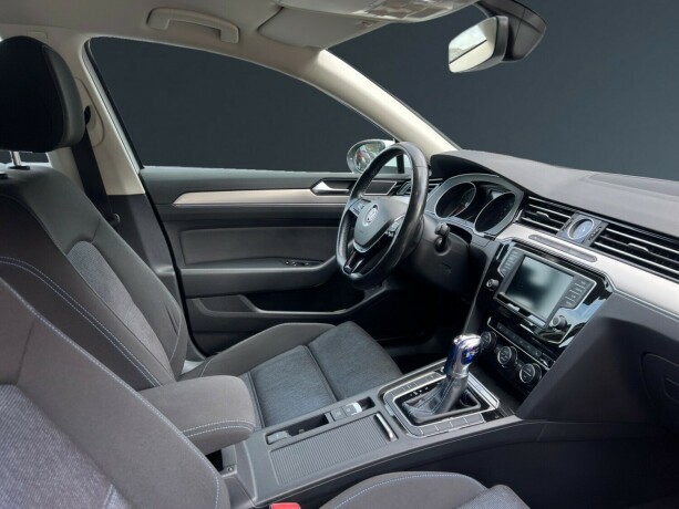 volkswagen-passat-elektrisitetbensin-2016-big-13