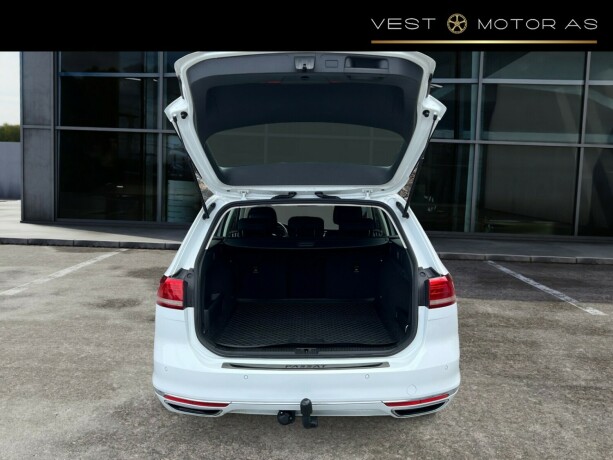 volkswagen-passat-elektrisitetbensin-2016-big-6