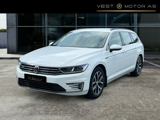volkswagen-passat-elektrisitetbensin-2016-big-2
