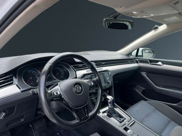 volkswagen-passat-elektrisitetbensin-2016-big-11