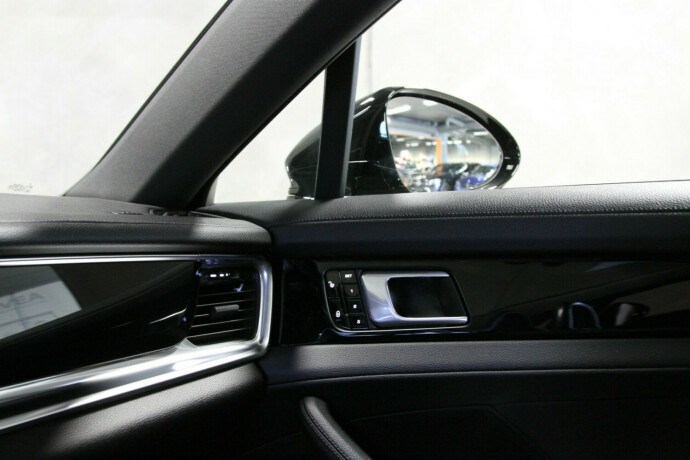 porsche-panamera-elektrisitetbensin-2018-big-21