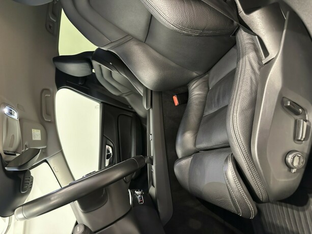 volvo-v60-diesel-2019-big-4