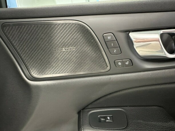 volvo-v60-diesel-2019-big-20