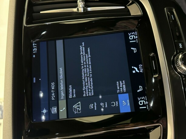 volvo-v60-diesel-2019-big-12