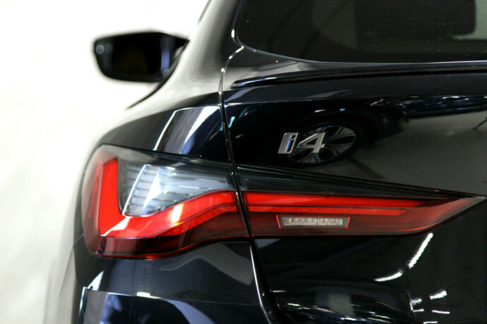 bmw-i4-m50-elektrisitet-2023-big-29