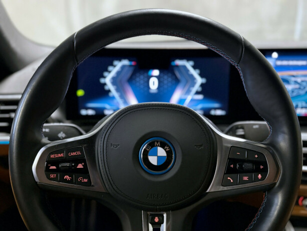 bmw-i4-m50-elektrisitet-2023-big-15